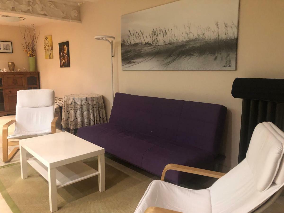 Apartamento Con Jardin Ezcaray Exteriör bild