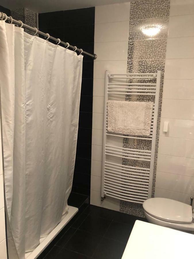 Apartamento Con Jardin Ezcaray Exteriör bild