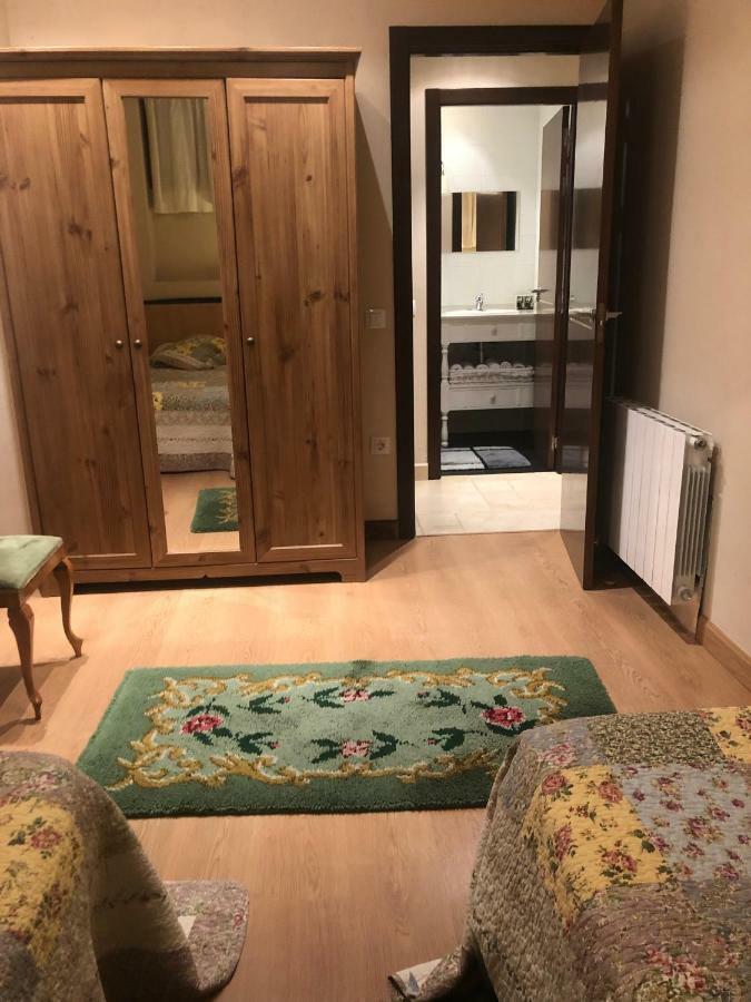 Apartamento Con Jardin Ezcaray Exteriör bild
